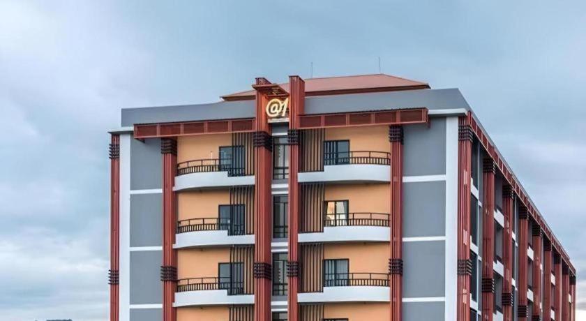 At One Hotel Chiangrai Τσιανγκ Ράϊ Εξωτερικό φωτογραφία